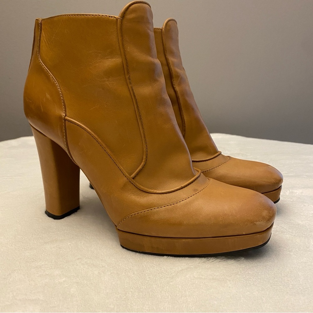 Giorgio Fabiani Tan Heeled Boots with Platform and Chunky Heel